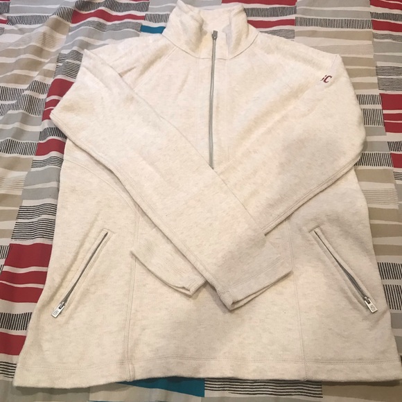 Tommy Bahama USC Quarter Zip Pullover - Picture 3 of 5